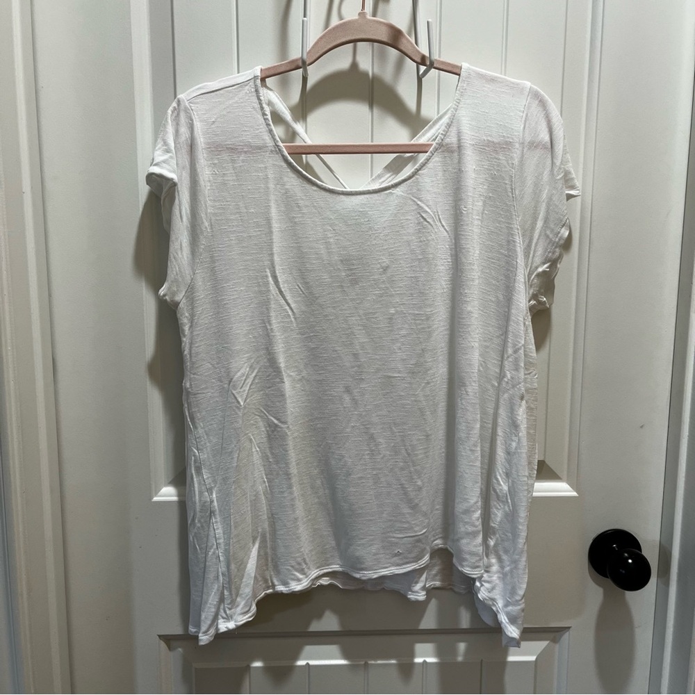 Mossimo Supply Co. White Short Sleeve Tee